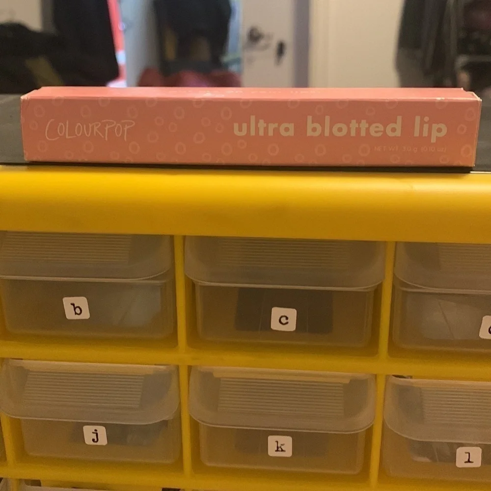 Colour Pop ultra blotted lip soft spot